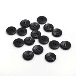 Пуговица черная 20мм на 4 прокола (1006)