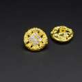 Пуговица металл со стразами белыми золотистая