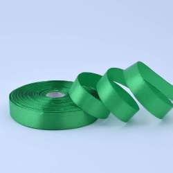 Лента атласная 20мм зеленая яркая А1-06-019 на метраж (бобина 50яр/77,4г)