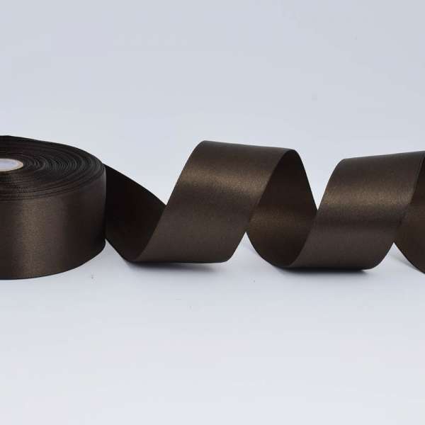 Лента атласная 40мм коричневая темная А1-12-037 на метраж (бобина 50яр/174г)