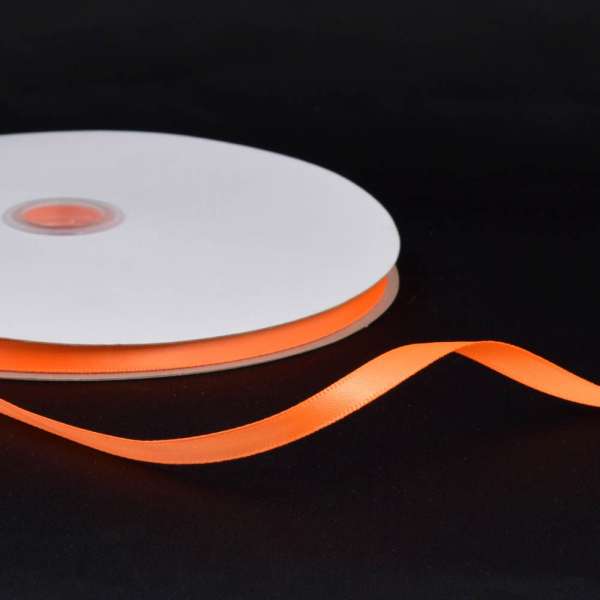 Лента атласная 7мм оранжевая яркая А2-02-070 на метраж (бобина 100яр/115,6г)