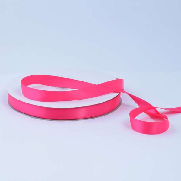 Лента атласная 15мм малиновая А2-05-159 на метраж (бобина 100яр/230г)