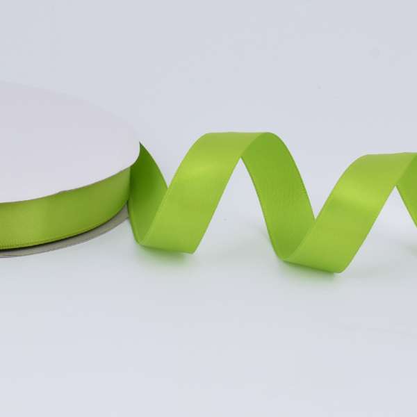 Лента атласная 20мм зеленая светлая А2-06-123 на метраж (бобина100яр/283,3гр)