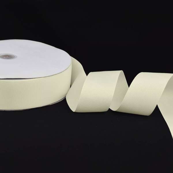 Лента репсовая ш.4 см А5-12-004 молочная на метраж (в бобине 100яр/685г)