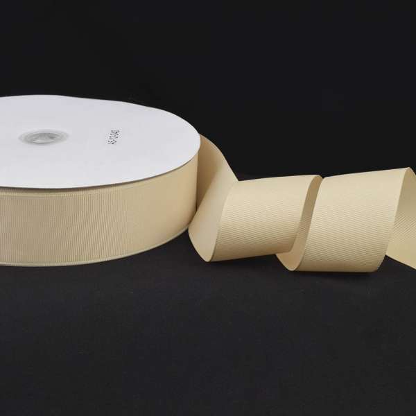 Лента репсовая ш.4 см А5-12-040 бежевая светлая на метраж (в бобине 100яр/685г)