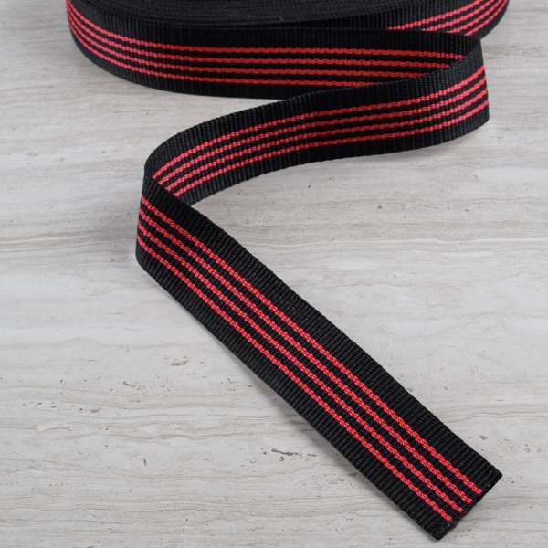 Лента буксир 40мм черная с красным