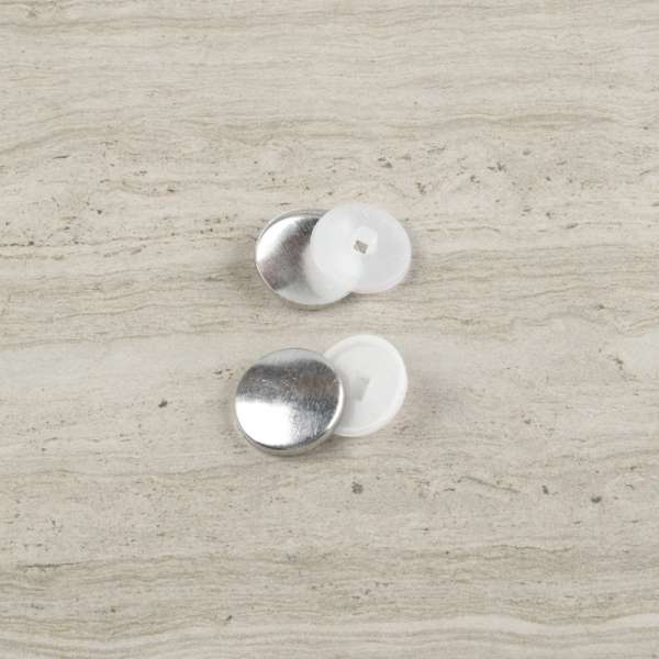 Пуговица белая пласт. 36мм на ножке (25394/36)