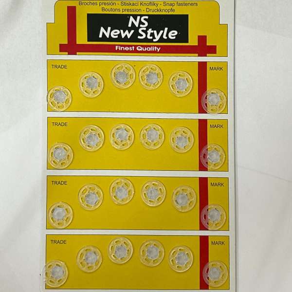 Кнопка для одежды пришивная 15мм пластиковая прозрачная